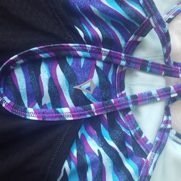 Ivivva tanktop - Picture 3 of 4